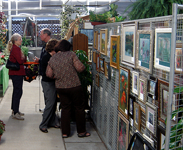 2010 Art Show & Sale, John O'Keefe Jr. attends art show reception - image 6